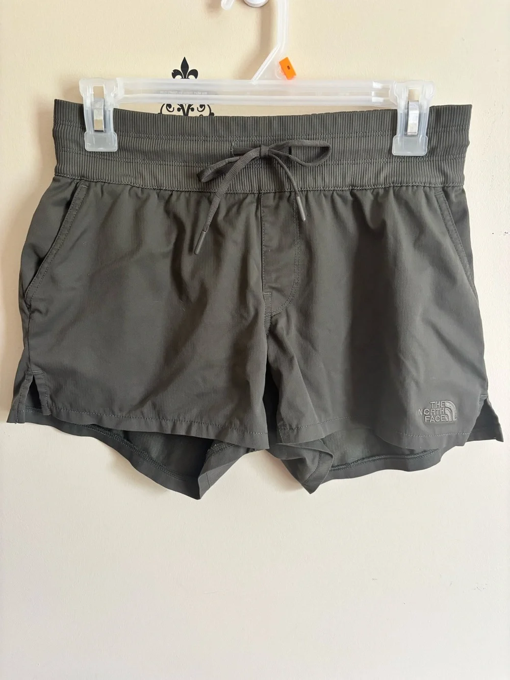 The North Face shorts women’s size small